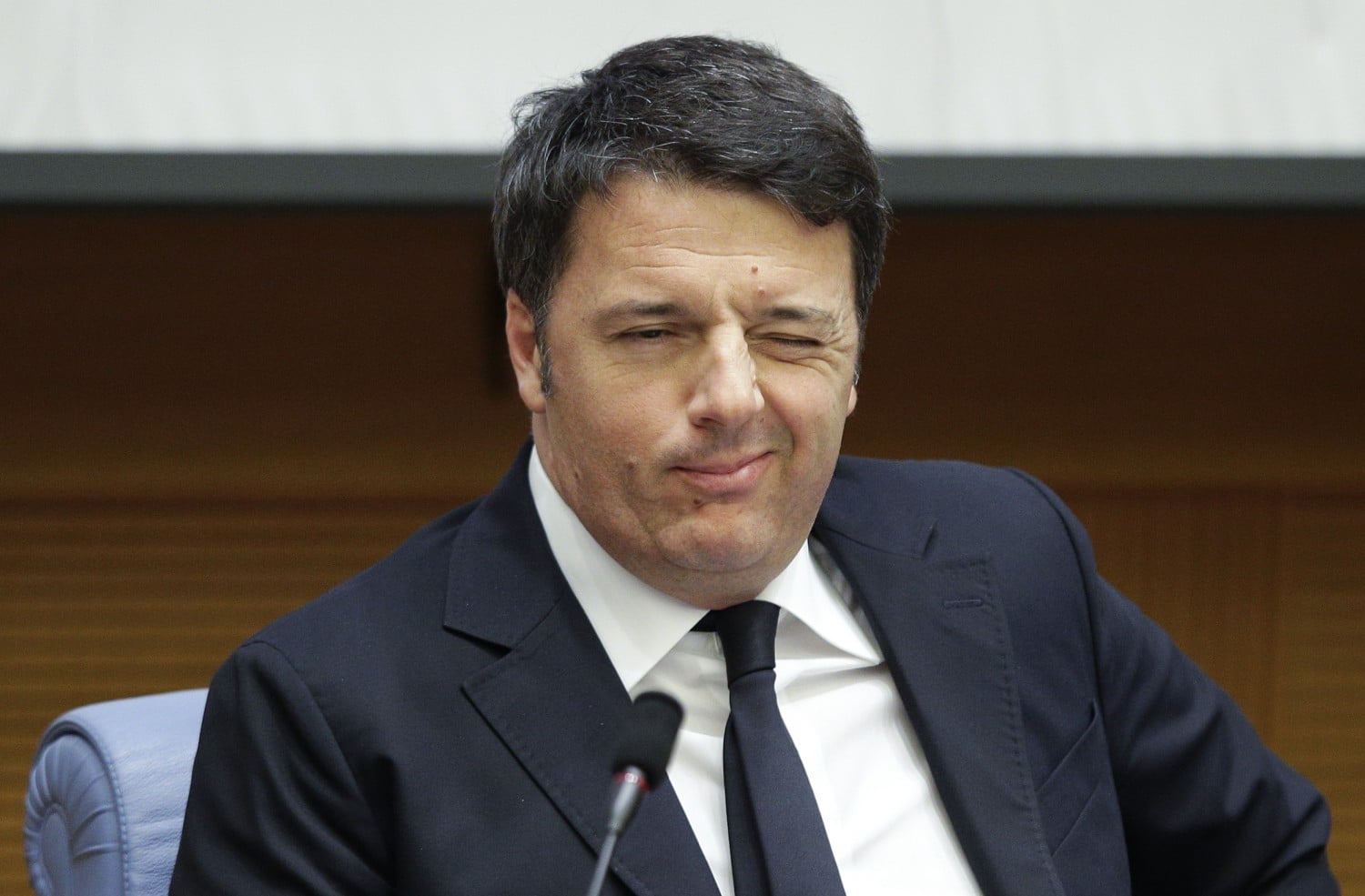 Conte oggi chiederà la proroga dello stato di emergenza fino al 31 ottobre <br> Renzi fa i balletti a cui ormai siamo abituati: prima si oppone e poi si allinea
